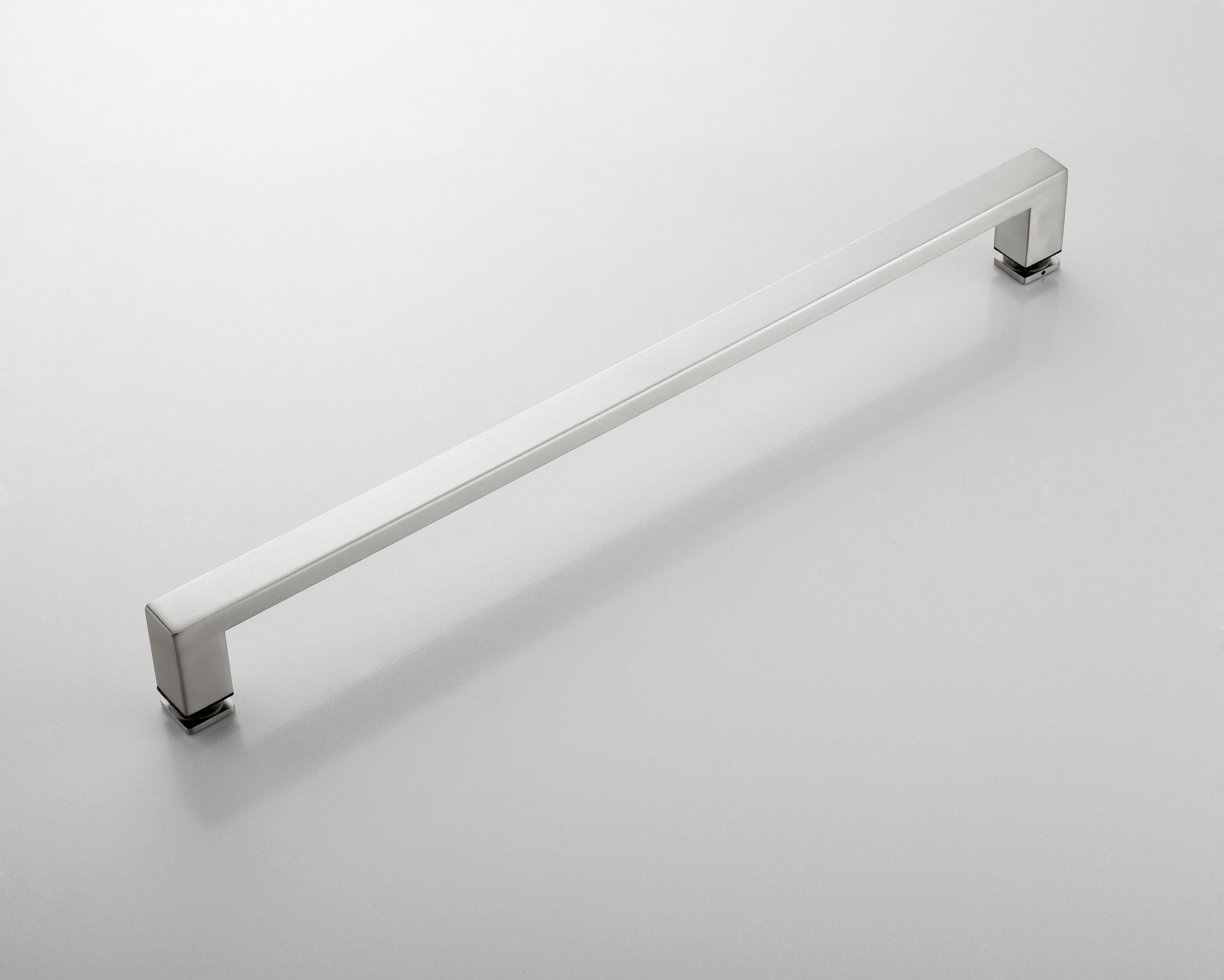 NirvanaW - 20" Towel Bar